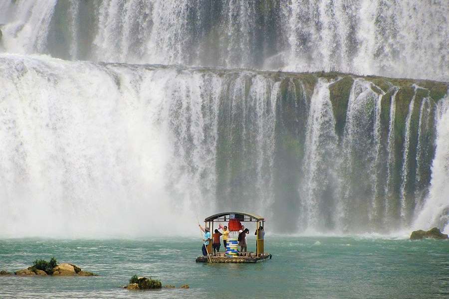 Best Time to Visit Ban Gioc Waterfall