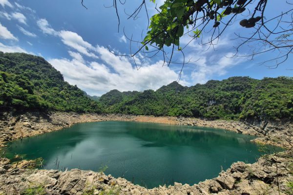 ao tien of vietnam day tours
