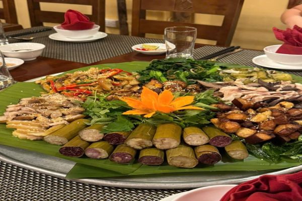 mai chau hideaway lake resort - vietnam day tourrs
