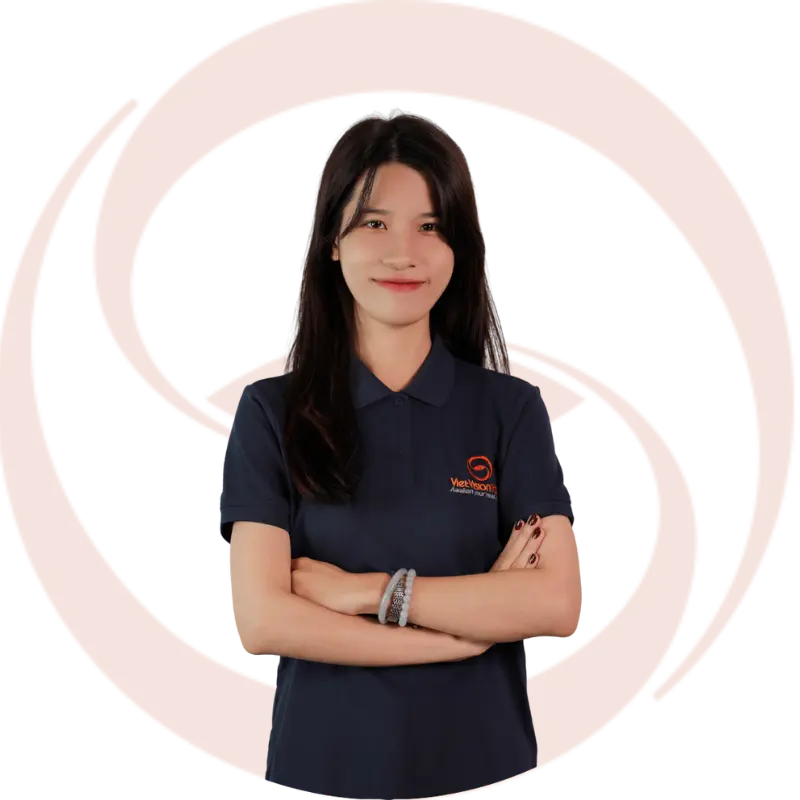 Tina Dinh - Travel consultant of Viet Vision Travel