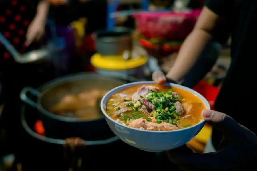 bun bo hue vietnam vacation packages