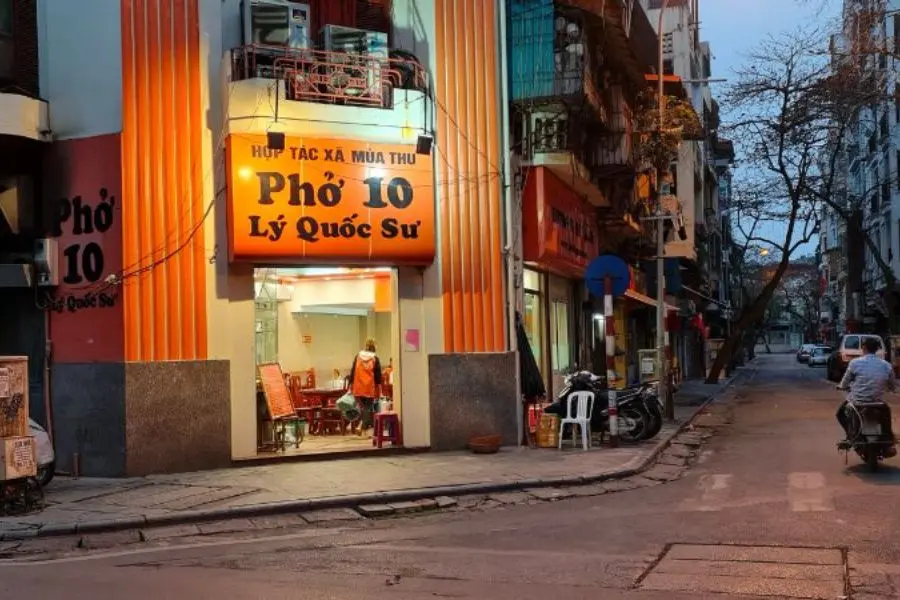Vietnam Michelin Noodles - Pho 10 Ly Quoc Su