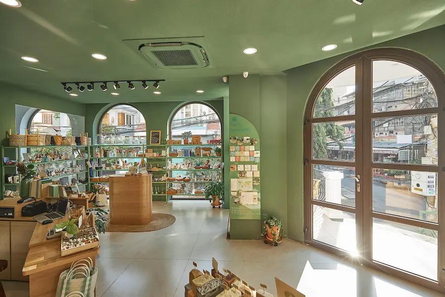 lai day refill station - vietnam bag charms (1)