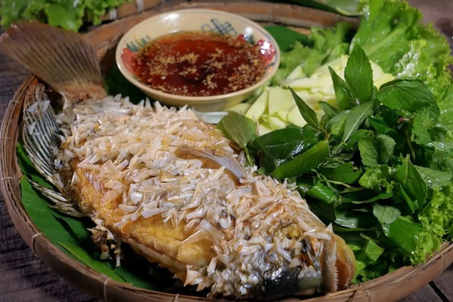 Deep-Fried Elephant Ear Fish - Mekong Delta Food