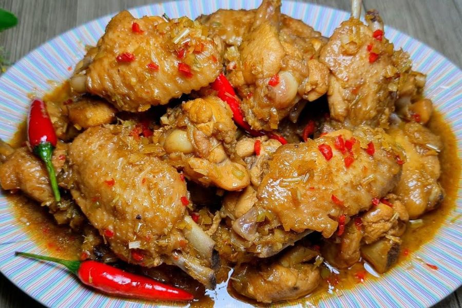 Mekong Delta food - Lemongrass and Chili Braised Chicken
