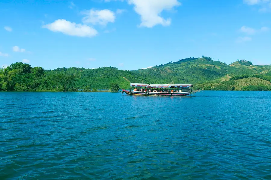 Ta Dung Lake