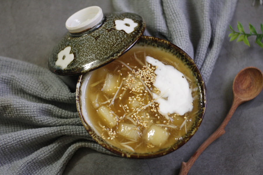 Cassava Sweet Soup - Autumn Street Foods in Vietnam