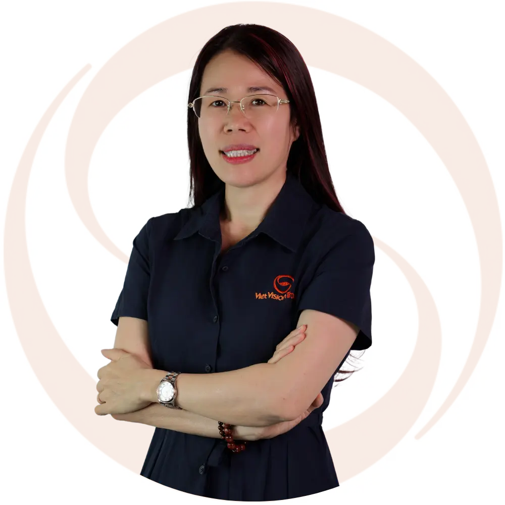 Nguyen Thi Thu Ha - Director of Viet Vision Travel