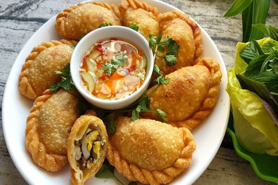 Vietnamese Fried Dumplings - Autumn Street foods in vietnam