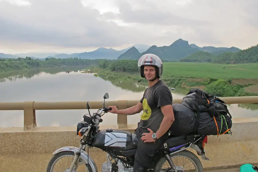 motorbike tour - vietnam tour package (1)