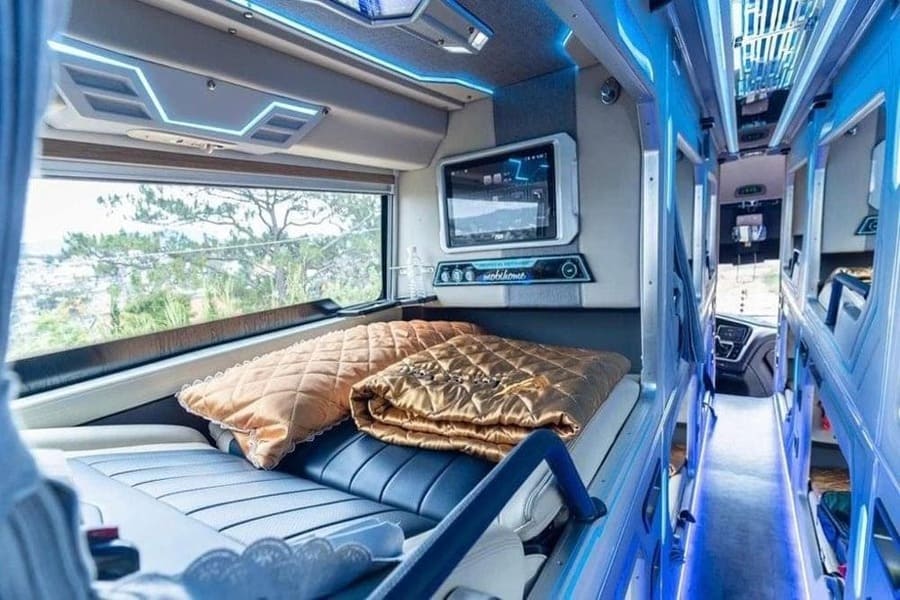 sleeper bus - vietnam tour package
