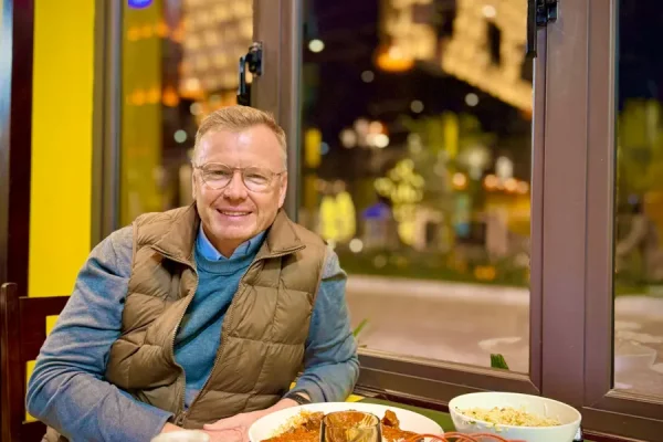 guests enjoying meals at the one indian restaurant