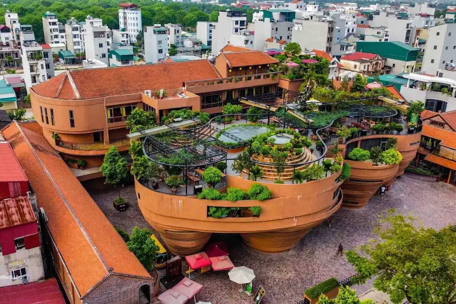 bat trang - vietnam pottery villages