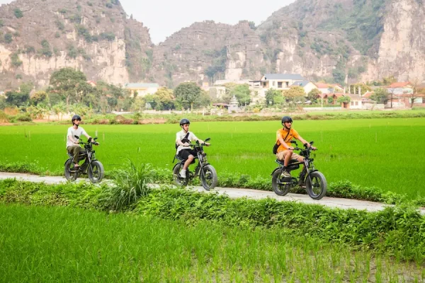 ninh binh e bike tour